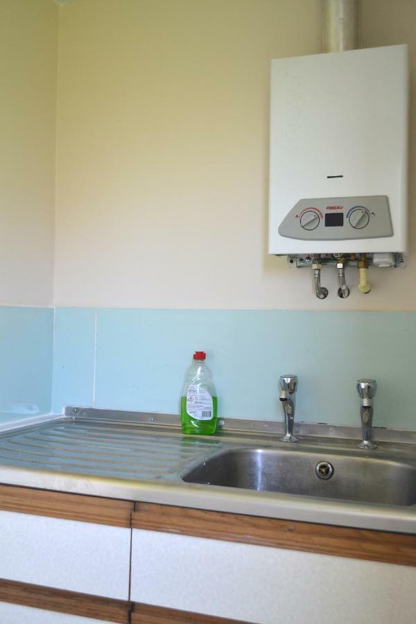 Hotel Shepherd'S Hut Blandford Forum Exterior foto